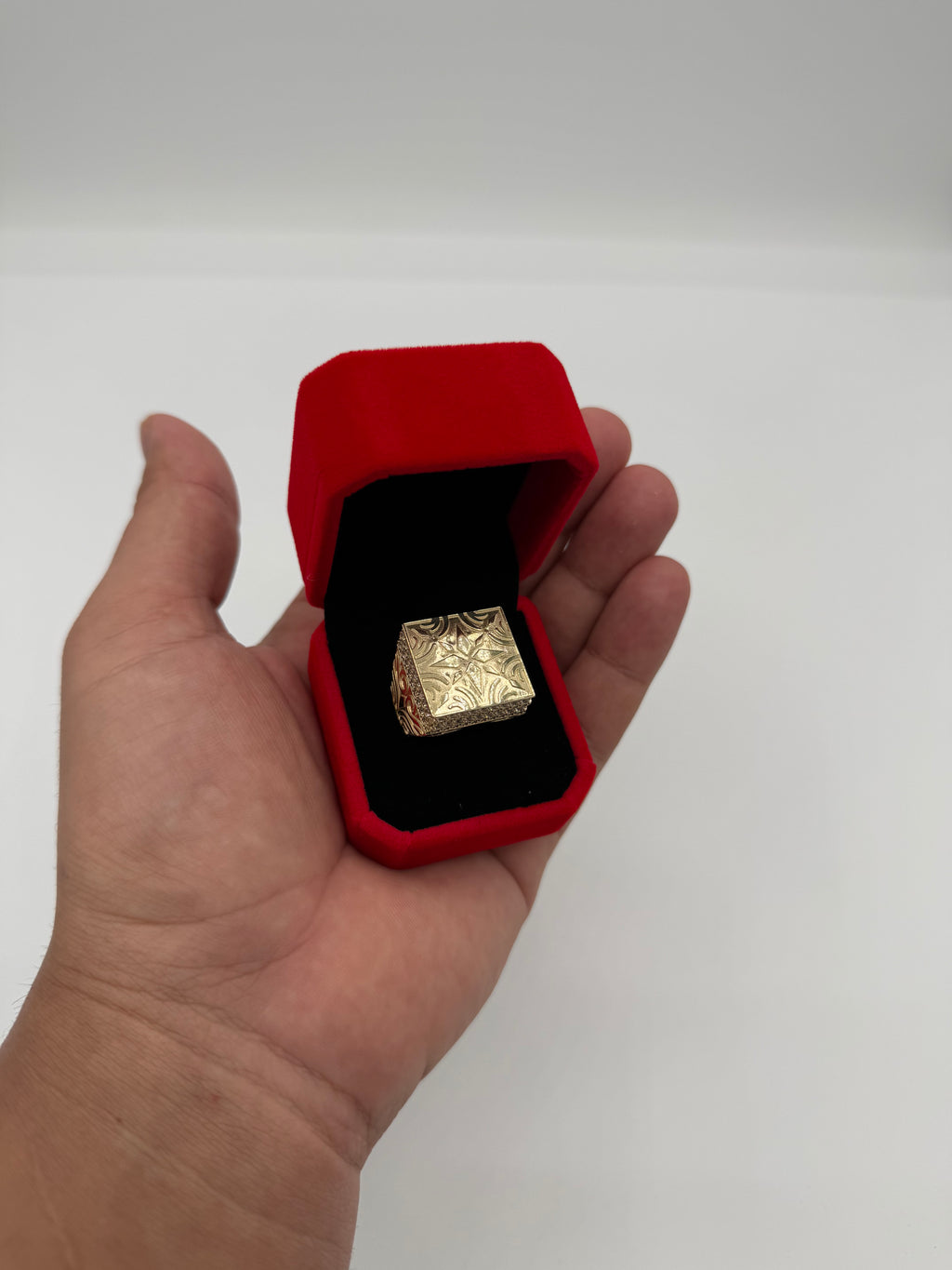 Anillo de hombre 10k