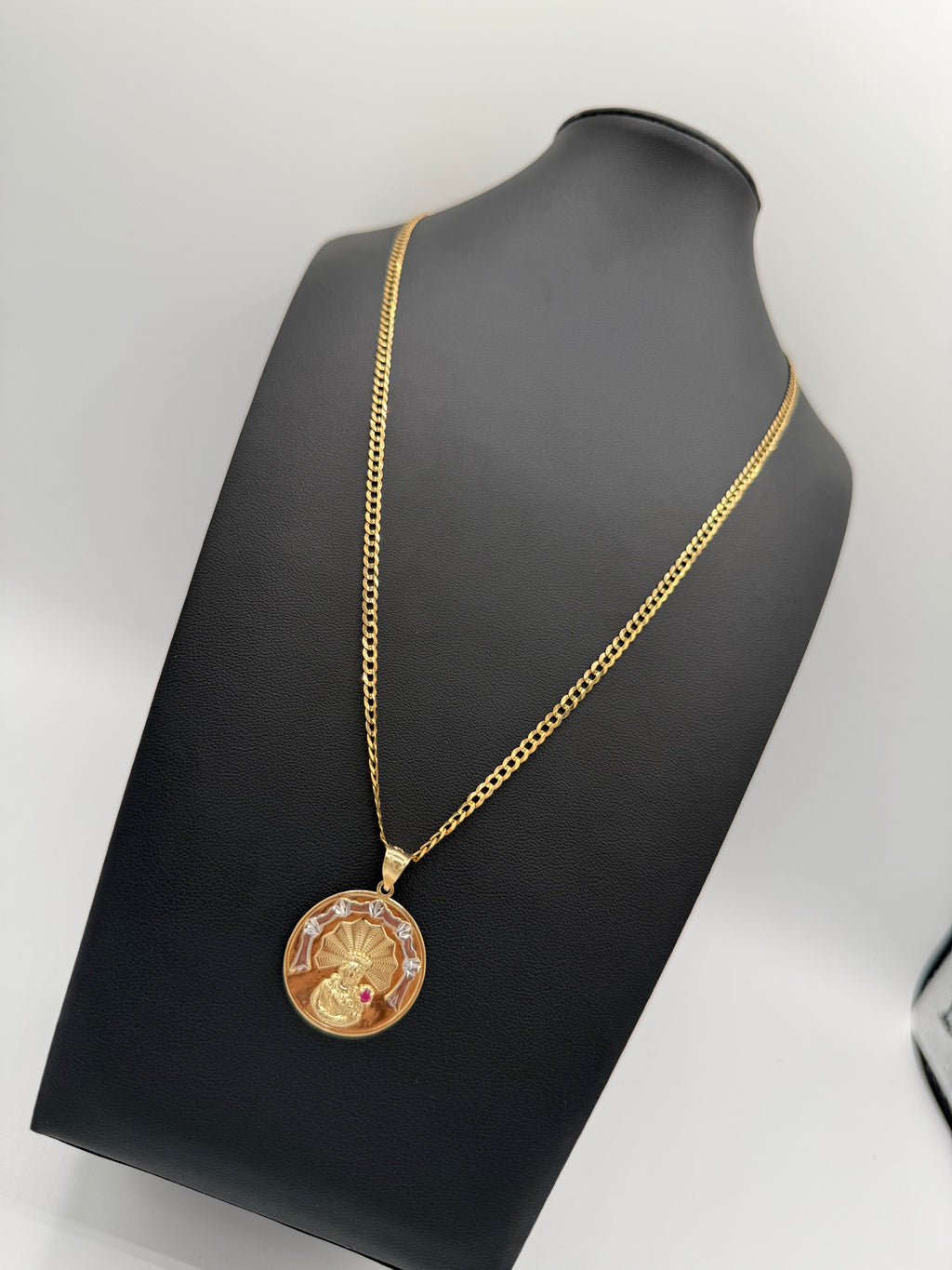 Cadena corte brillo oro  10k con colgante