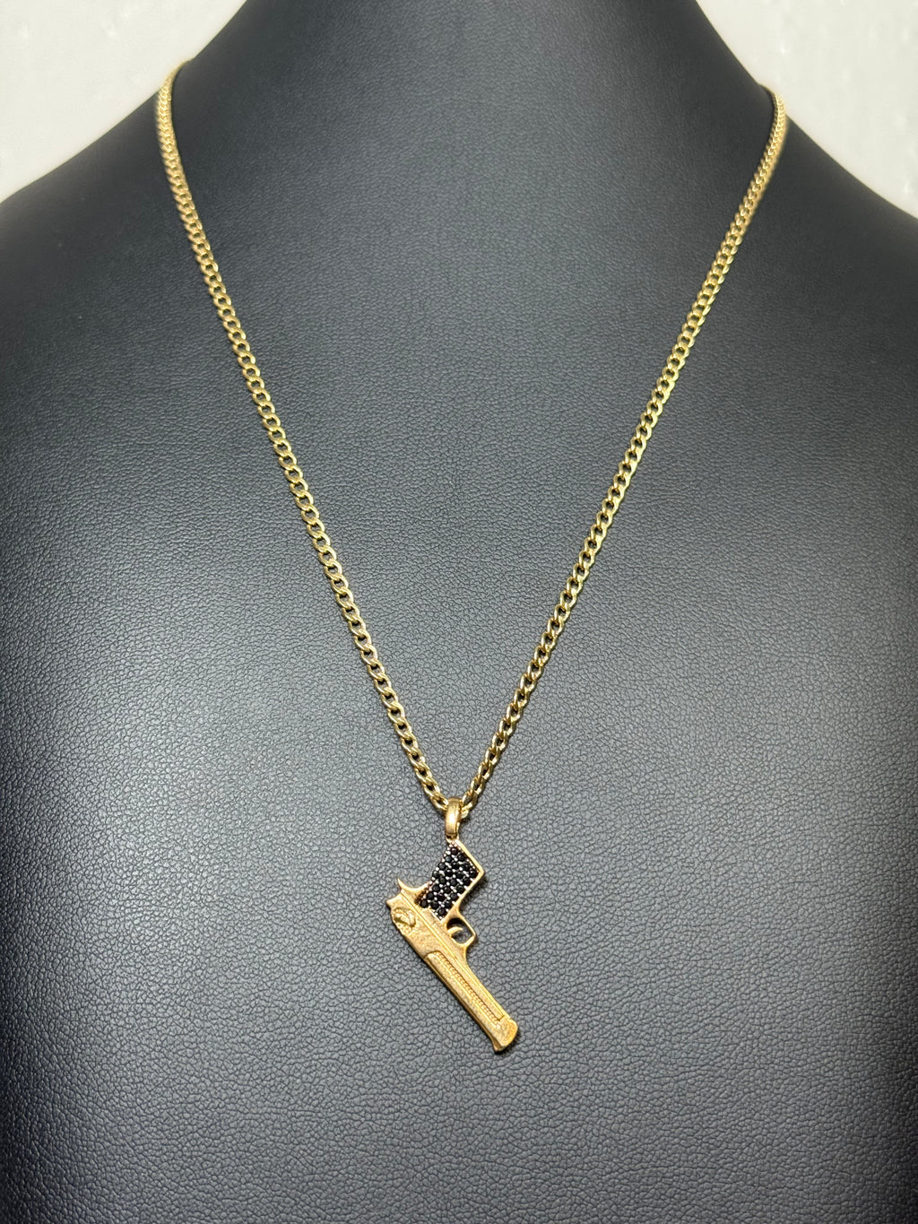 Cadena con dije